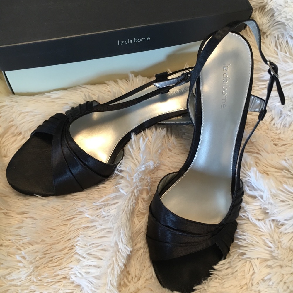 Liz Claiborne Satin Dress Shoes